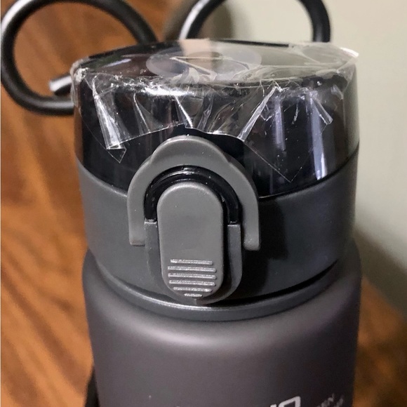 Pokémon Sports Water Bottle - Picture 2 of 4